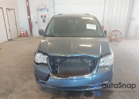 2012 Chrysler Town & Country Touring из США, поврежденный, VIN 2C4RC1BG4CR169575